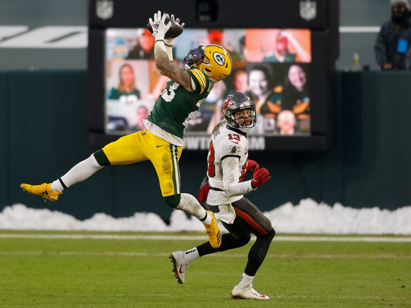 Buccaneers vs. Packers at Lambeau Field, winner goes to Super Bowl