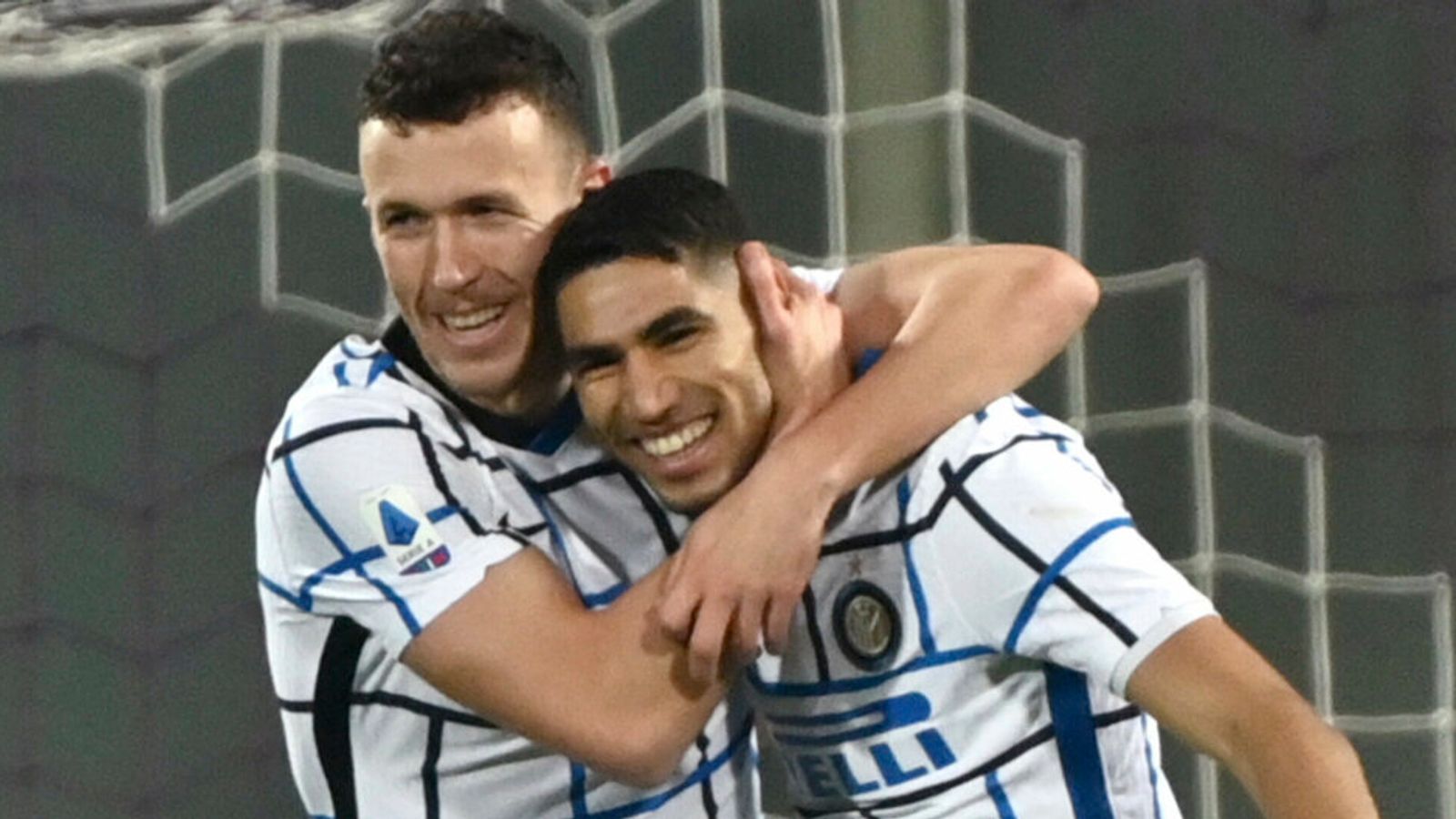 Inter Milan go top of Serie A as Bayern Munich extend their winning run – European round-up | Football News