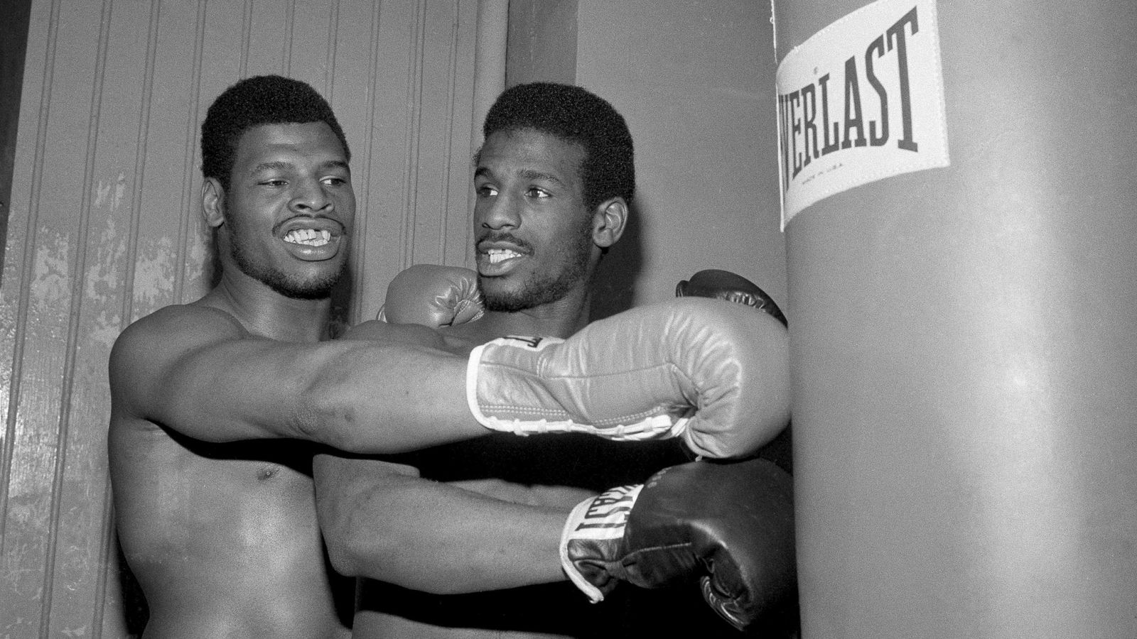 Leon Spinks: Former Heavyweight Champion, Who Beat Muhammad Ali, Dies ...