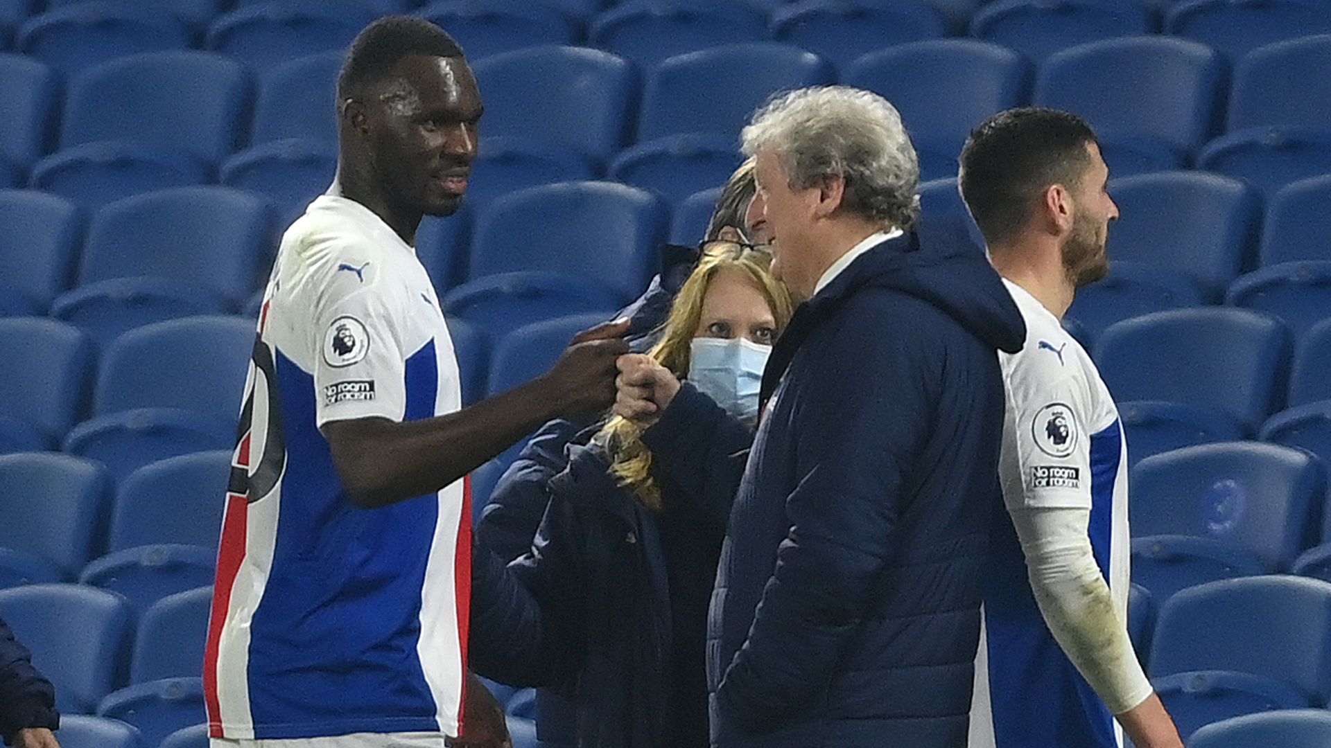 Benteke stuns dominant Brighton with last-minute winner