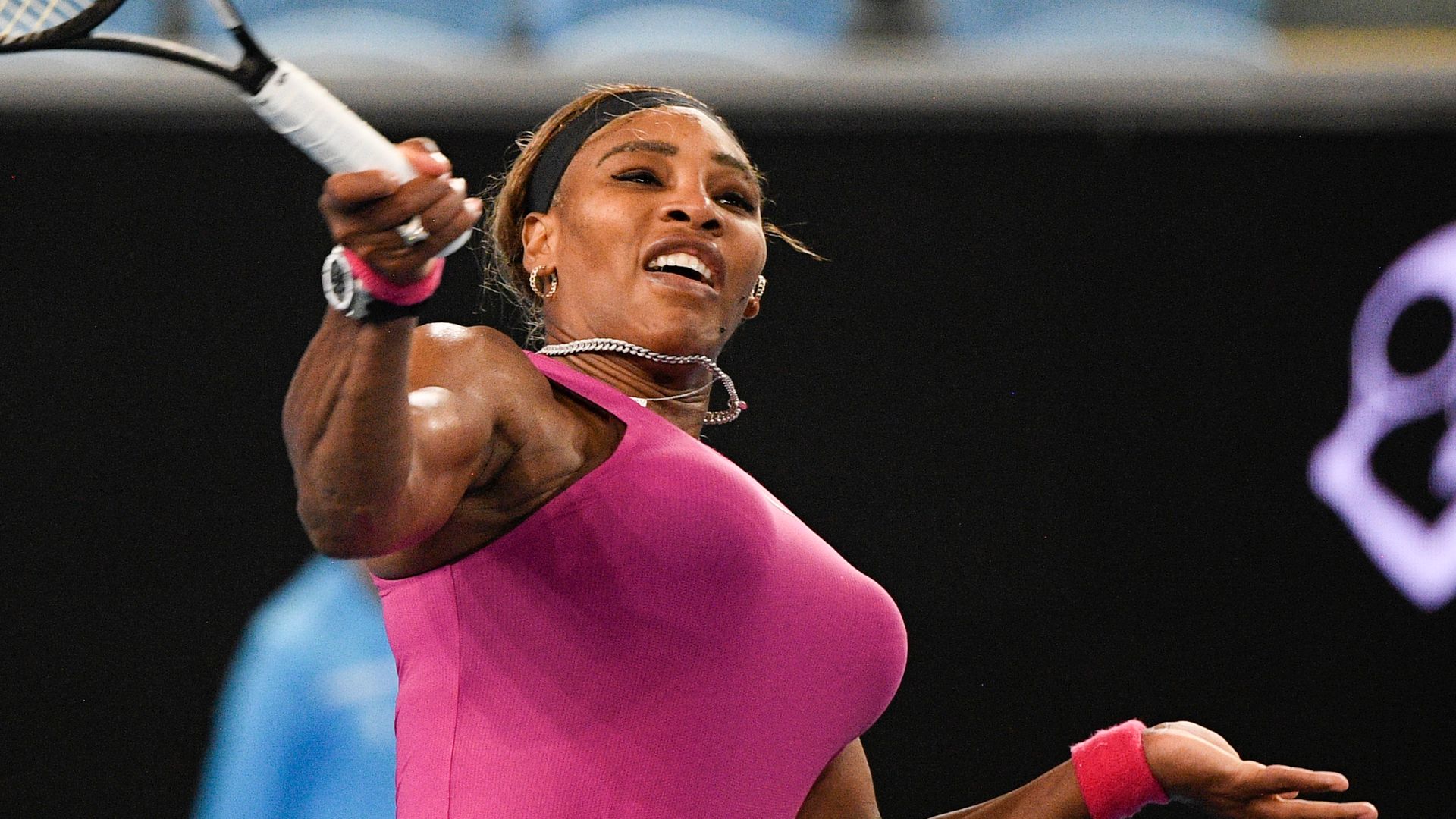Serena 'relaxed' despite shoulder injury
