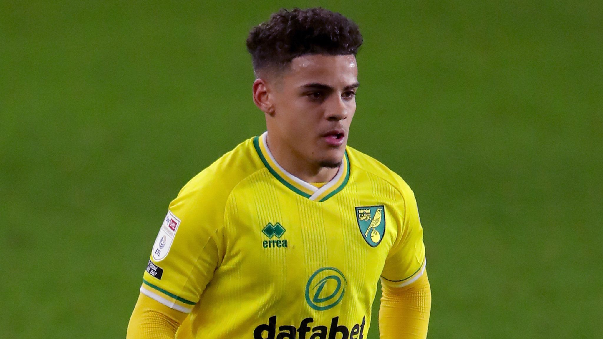 Max Aarons Everton considering summer transfer move for Norwich and