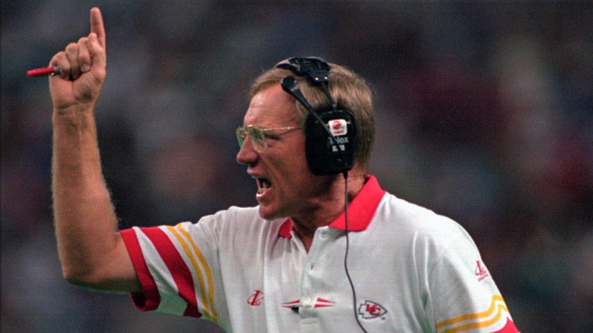 Marty Schottenheimer, NFL coach with 200 wins, dies at 77