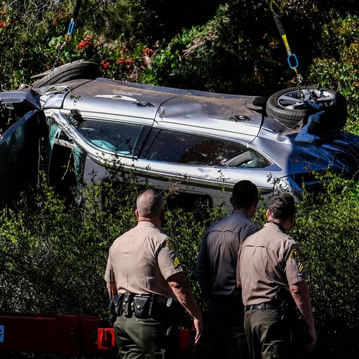 Tiger Woods crash: What we know