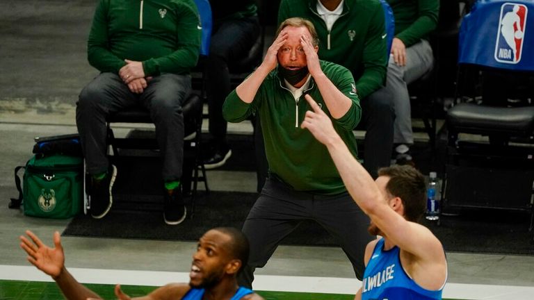 AP - Milwaukee Bucks head coach Mike Budenholzer reacts to a call during the second half 