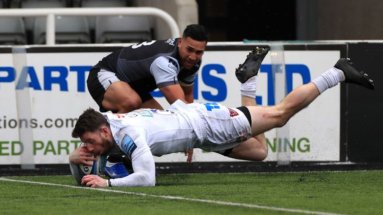 Newcastle Falcons v Exeter Chiefs - Gallagher Premiership - Kingston Park
Exeter Chiefs' Alex Cuthbert scores their side's second try of the game during the Gallagher Premiership match at Kingston Park, Newcastle. Picture date: Sunday February 7, 2021.