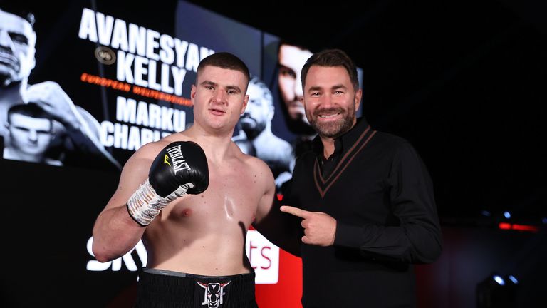 HANDOUT PICTURE COMPLIMENTS OF MATCHROOM BOXING
Johnny Fisher vs Matt Gordan, Heavyweight Contest.
20 February 2021
Picture By Mark Robinson
Johnny Fisher celebrates victory with Eddie Hearn.
