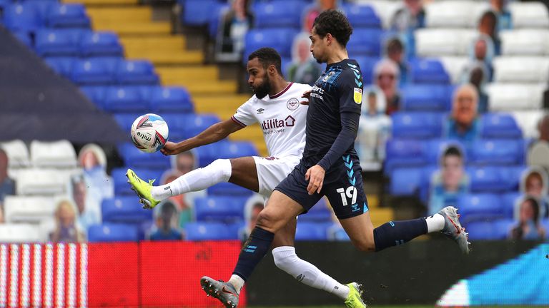 Brentford and Coventry City do battle at St Andrews