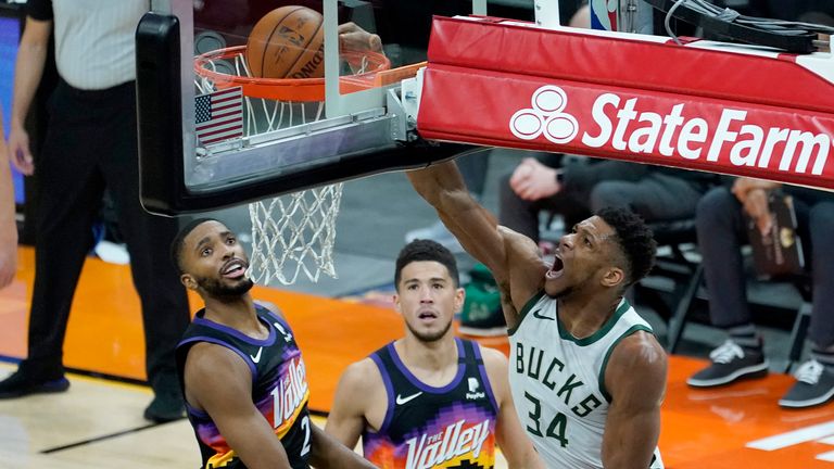 Milwaukee Bucks forward Giannis Antetokounmpo dunks against the Phoenix Suns