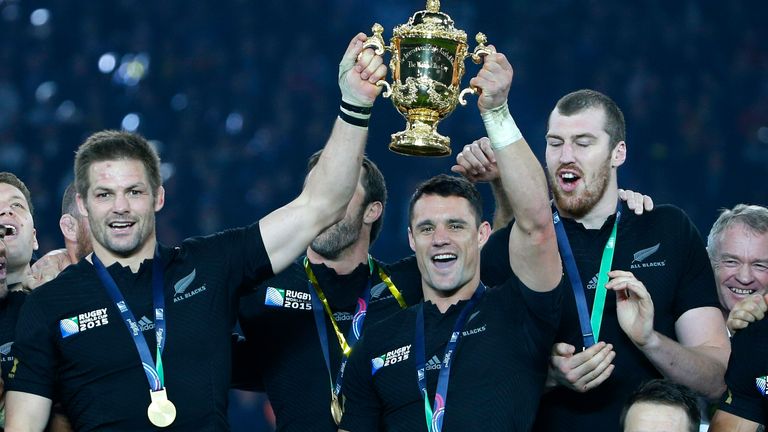 All Blacks captain Richie McCaw (left) and Dan Carter hold the World Cup after beating Australia in the 2015 final at Twickenham