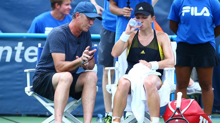 DARREN CAHILL and SIMONA HALEP (ROU) during day three match of the 2017 Citi Open on August 3, 2017 at Rock Creek Park Tennis Center in Washington D.C. (Photo by Chaz Niell/Icon Sportswire) (Icon Sportswire via AP Images)