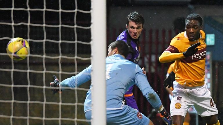 Devante Cole scores for Motherwell