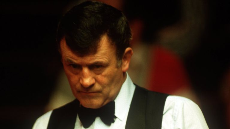 APR 1991: DOUG MOUNTJOY OF WALES PONDERING OVER HIS NEXT SHOT DURING THE 1991 EMBASSY WORLD SNOOKER CHAMPIONSHIPS AT THE CRUCIBLE THEATRE IN SHEFFIELD. Mandatory Credit: Howard Boylan/ALLSPORT