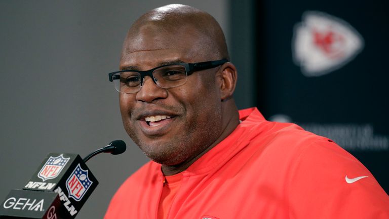 Chiefs say new Commanders coordinator Eric Bieniemy's intense style will  pay off eventually - The San Diego Union-Tribune