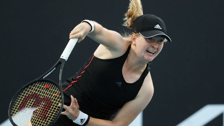 Las esperanzas de Fran Jones por el cuadro principal de Roland Garros terminaron en la primera ronda