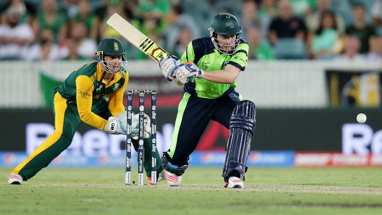 South Africa beat Ireland by 201 runs at the 2015 Cricket World Cup