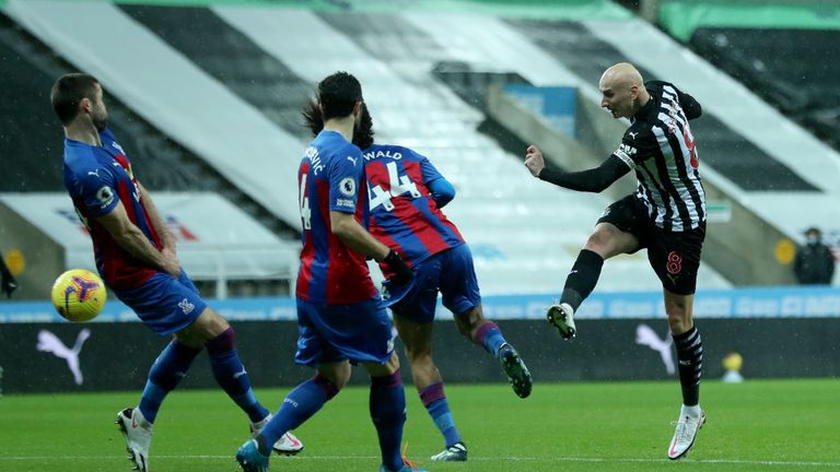 Jonjo Shelvey blasts Newcastle in front after just 70 seconds