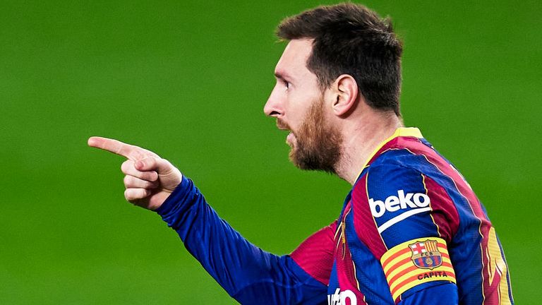 Lionel Messi starred in Barcelona's 3-0 win over Elche