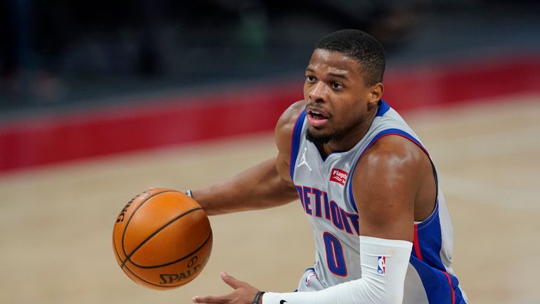 Detroit Pistons guard Dennis Smith Jr. drives to the basket during the second half of an NBA basketball game against the Sacramento Kings, Friday, Feb. 26, 2021, in Detroit. (AP Photo/Carlos Osorio)


