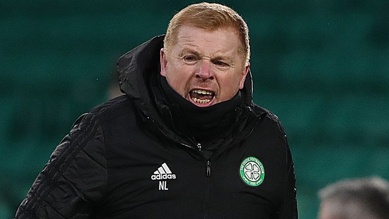 GLASGOW, SCOTLAND - FEBRUARY 06: Neil Lennon, Manager of Celtic reacts during the Ladbrokes Scottish Premiership match between Celtic and Motherwell at Celtic Park on February 06, 2021 in Glasgow, Scotland. Sporting stadiums around the UK remain under strict restrictions due to the Coronavirus Pandemic as Government social distancing laws prohibit fans inside venues resulting in games being played behind closed doors. (Photo by Ian MacNicol/Getty Images)