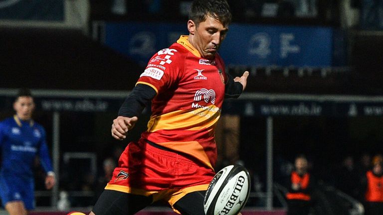 Gavin Henson in action for the Dragons in 2017