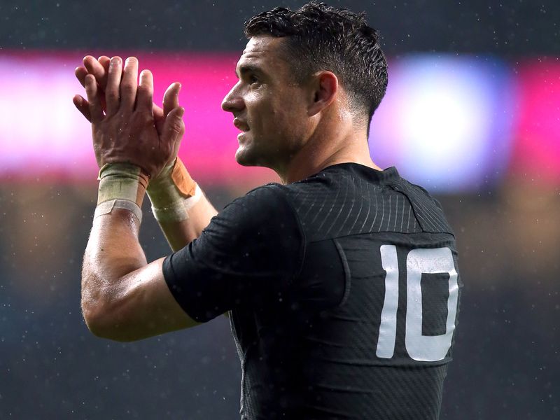 Dan Carter: All Blacks great retires from professional rugby - BBC