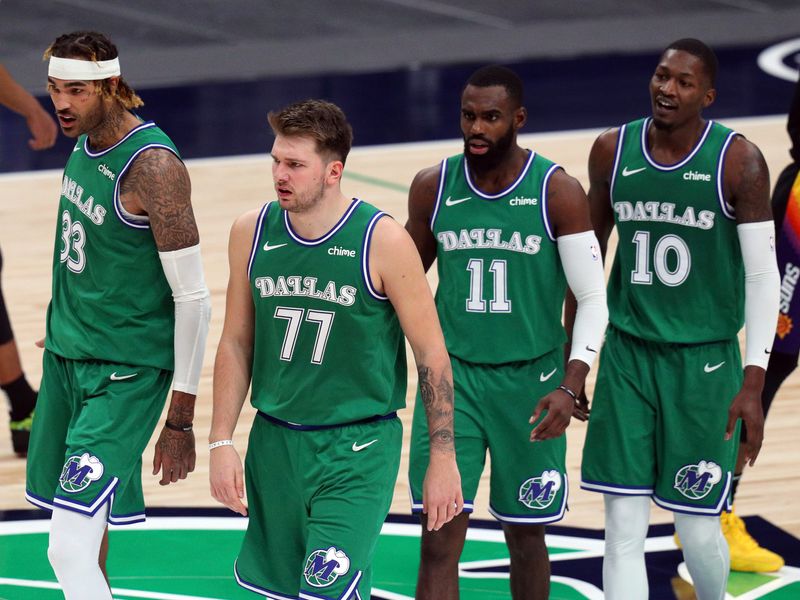 NBA says all teams must play national anthem after Dallas
