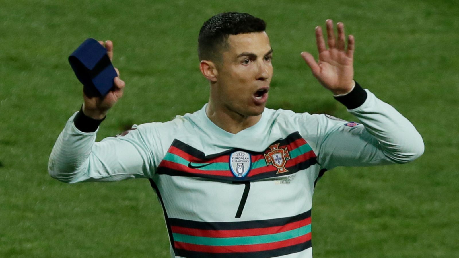 green ronaldo jersey