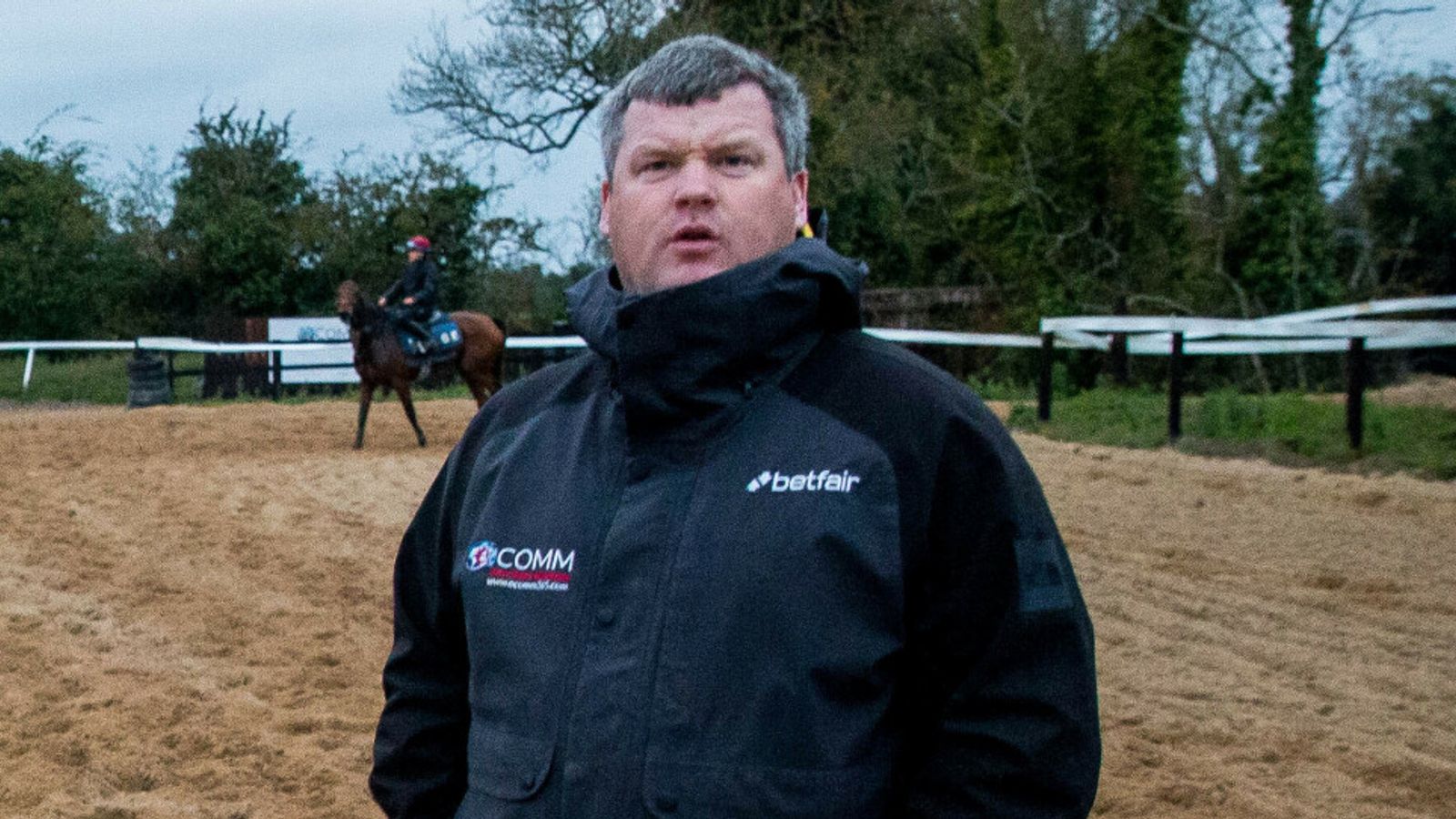 Gordon Elliott: Trainer Faces Hearing With IHRB After Dead Horse Photo ...