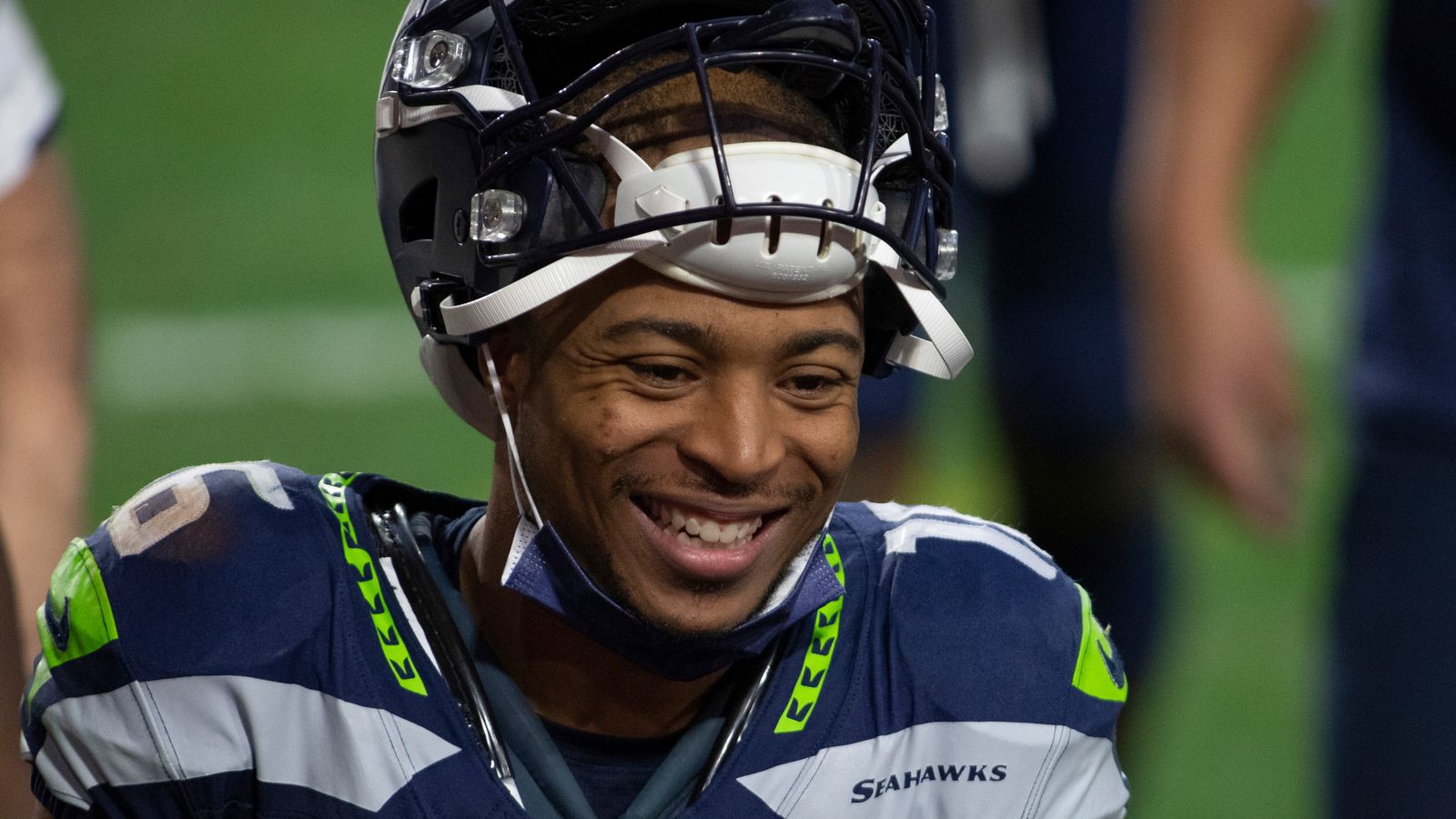 Seahawks WR Tyler Lockett inks four-year, $69.2M extension