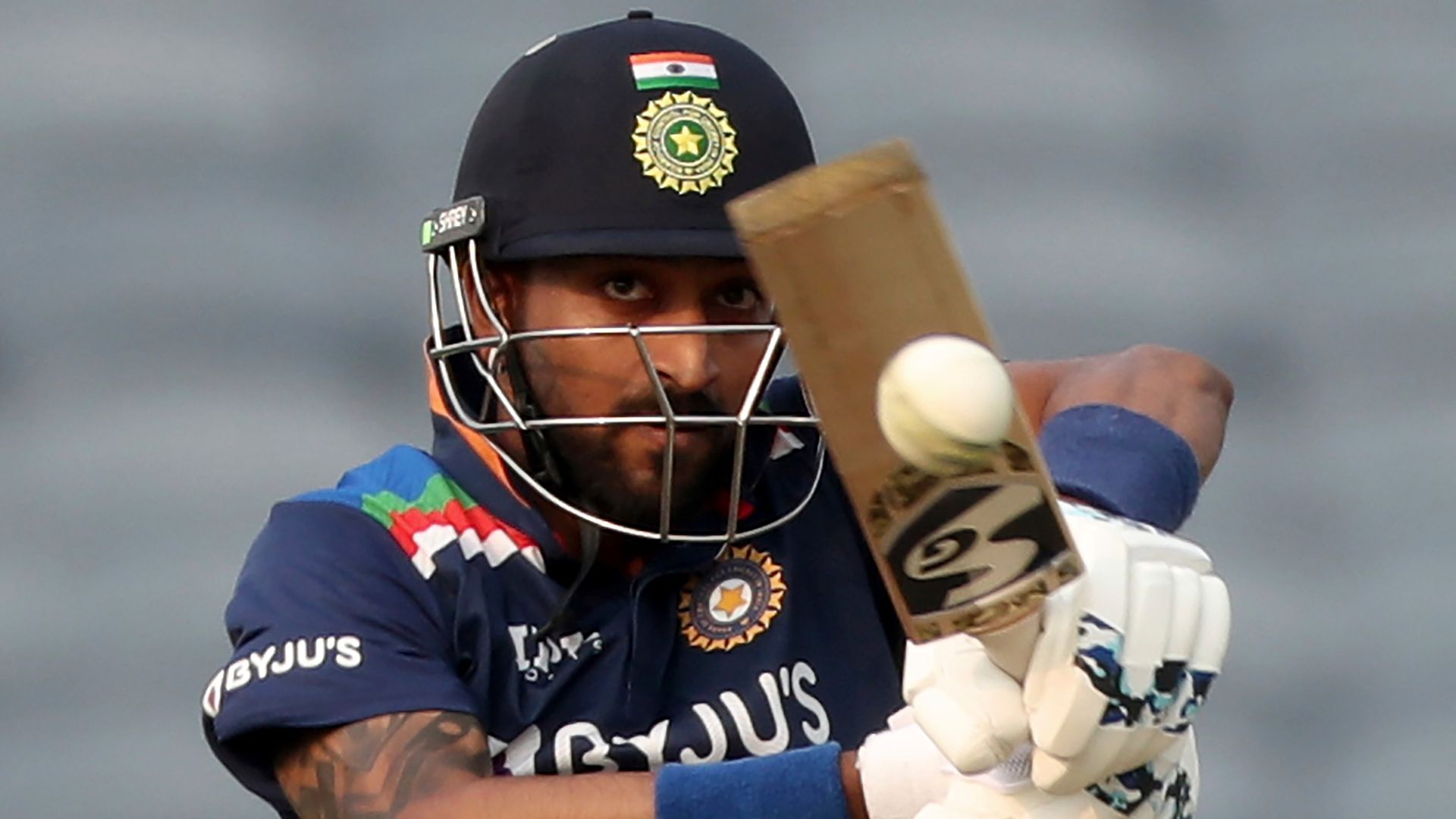 Sri Lanka-India T20 delayed after Krunal's positive Covid test