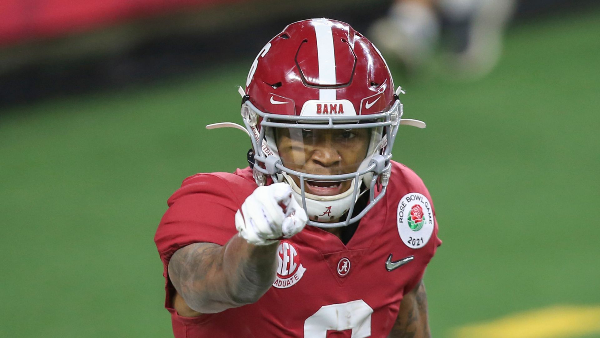 Jeremiah unconcerned by DeVonta Smith size