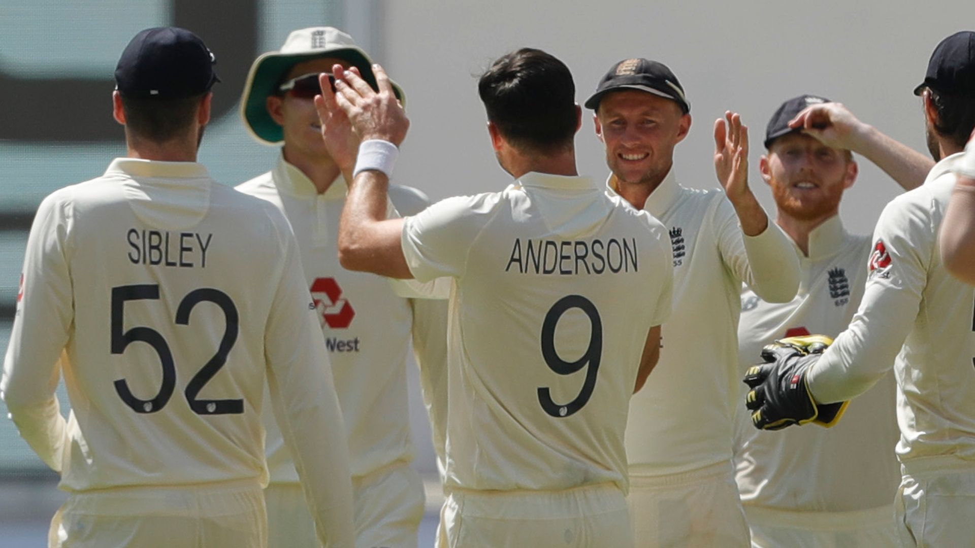 England leapfrog Australia in Test cricket rankings