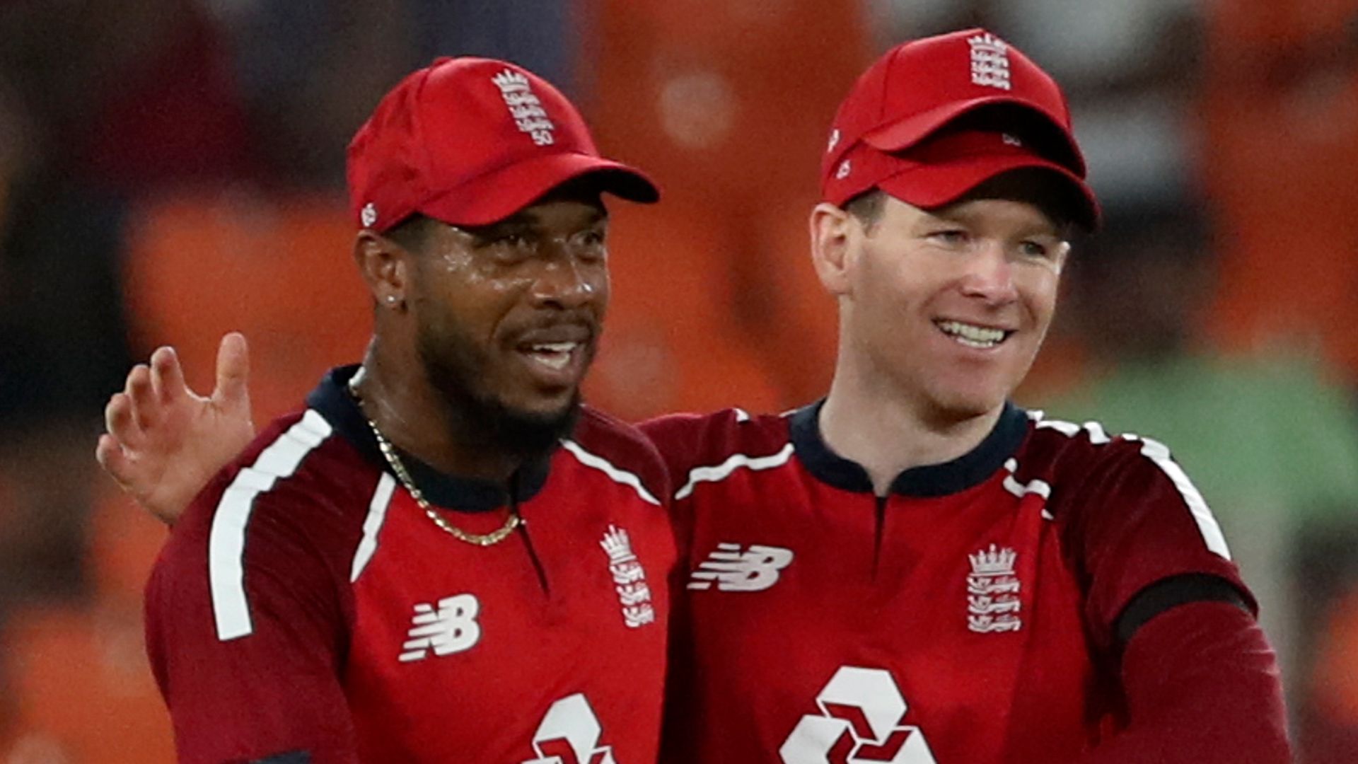 England need 125 to win after Archer's 3-23 LIVE!