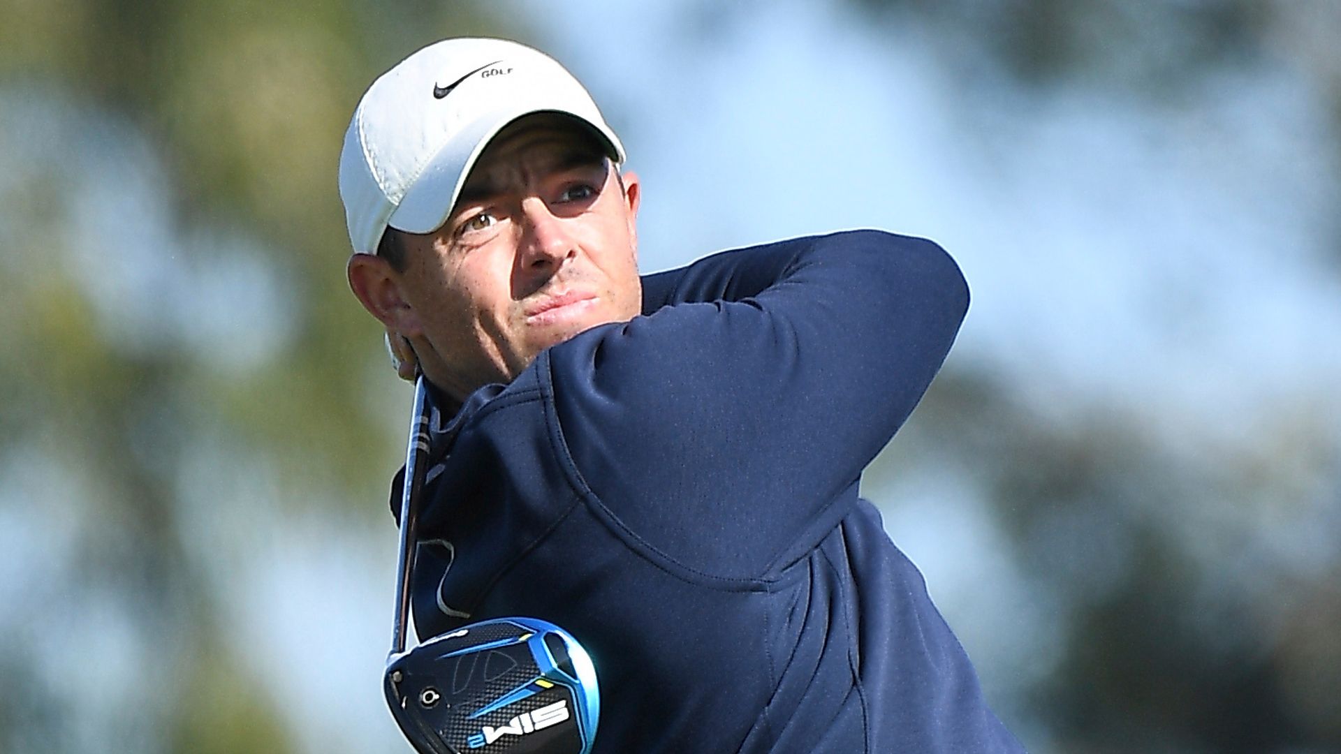 McIlroy leaps into early lead at Bay Hill