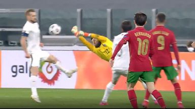 Azerbaijan GK makes diving punch howler