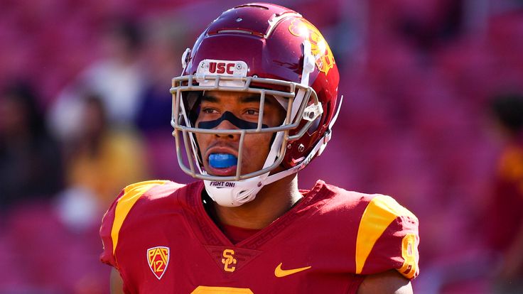 USC wide receiver Amon-Ra St. Brown (Photo by Brian Rothmuller/Icon Sportswire) (Icon Sportswire via AP Images)
