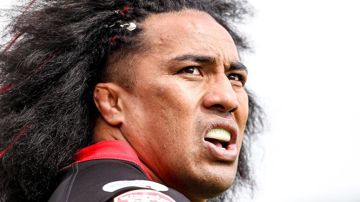 Picture by Alex Whitehead/SWpix.com - 17/05/2015 - Rugby League - Ladbrokes Challenge Cup - Wakefield Trinity Wildcats v Leigh Centurions - Rapid Solicitors Stadium, Wakefield, England - Leigh's Fuifui Moimoi.