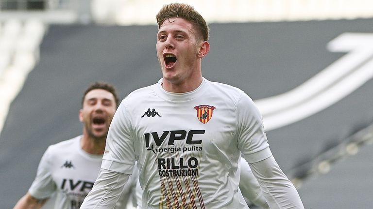 Adolfo Gaich celebrates after scoring against Juventus