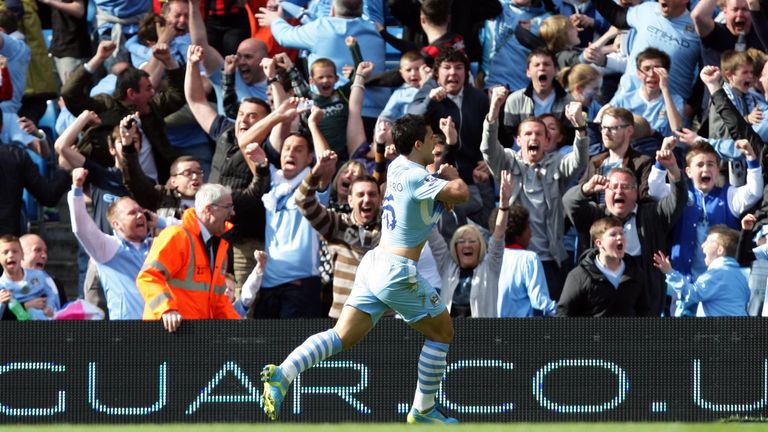 Agüero anotó el famoso gol de último minuto para ganar al Man City el título de la Premier League 2011/12, culminando una remontada tardía de 3-2 contra el QPR en la última jornada.