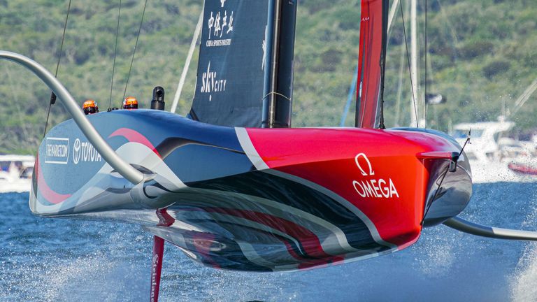 Emirates Team New Zealand hit back in the sixth race of the 36th America's Cup Match