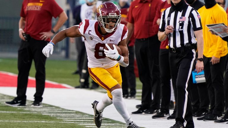 USC wide receiver Amon-Ra St. Brown runs down the sideline against Arizona during the 2020 season. (AP Photo/Rick Scuteri)
