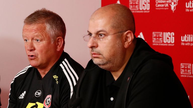 Chris Wilder y Prince Abdullah en Sheffield United antes de la áspera salida del entrenador