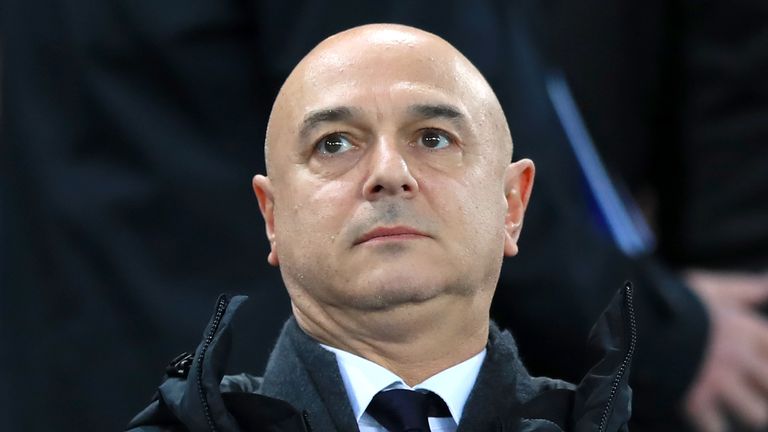 Lænestol Personligt Verdensrekord Guinness Book Tottenham receive apology after antisemitic remarks about chairman Daniel  Levy broadcast by radio station | Football News | Sky Sports