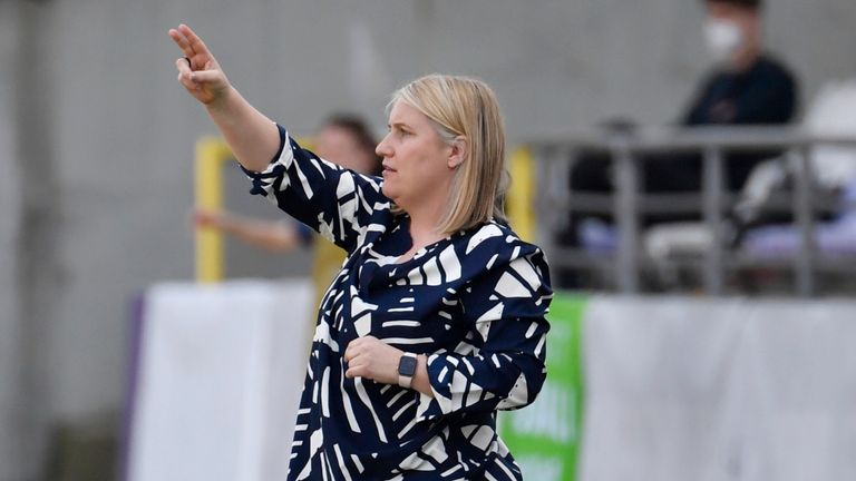 Chelsea Women boss Emma Hayes 