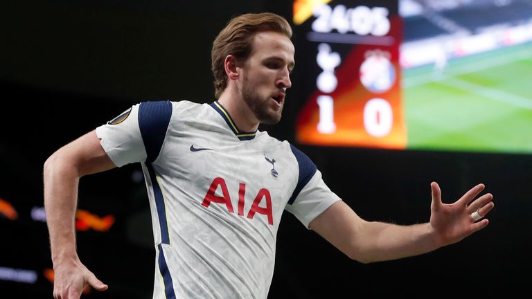 Kane reacted fastest after Erik Lamela's shot struck the post