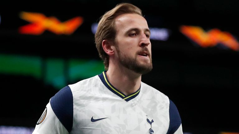 Harry Kane Tottenham Forward Is Developing Like Real Madrid S Karim Benzema Says Jose Mourinho Football News Sky Sports