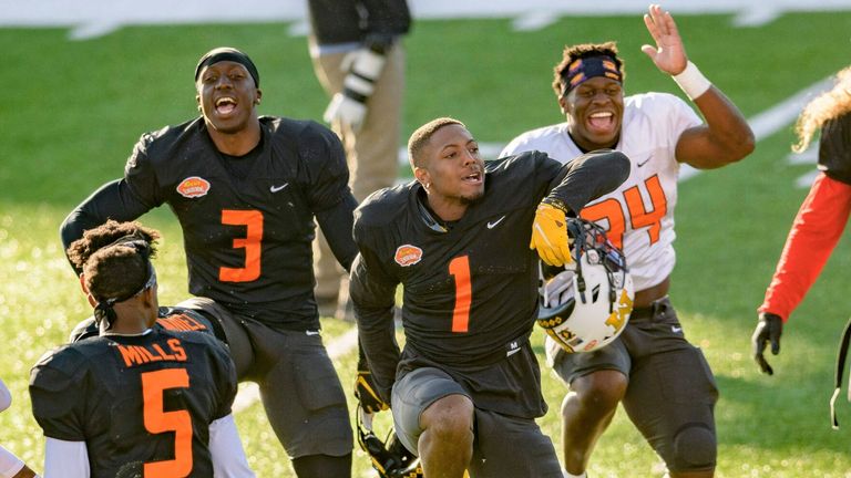 Bledsoe (1) leads the fun at the Senior Bowl (AP Photo/Matthew Hinton)


