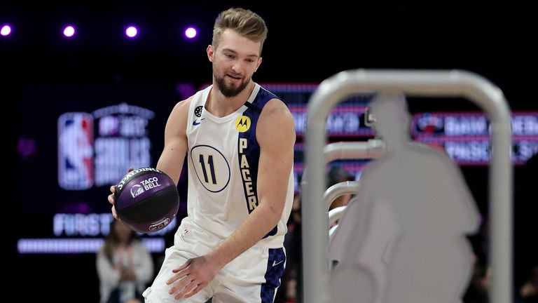 Eventual runner-up Domantas Sabonis competes in the 2020 All-Star Skills Challenge