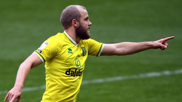 Norwich City's Teemu Pukki celebrates scoring against Luton